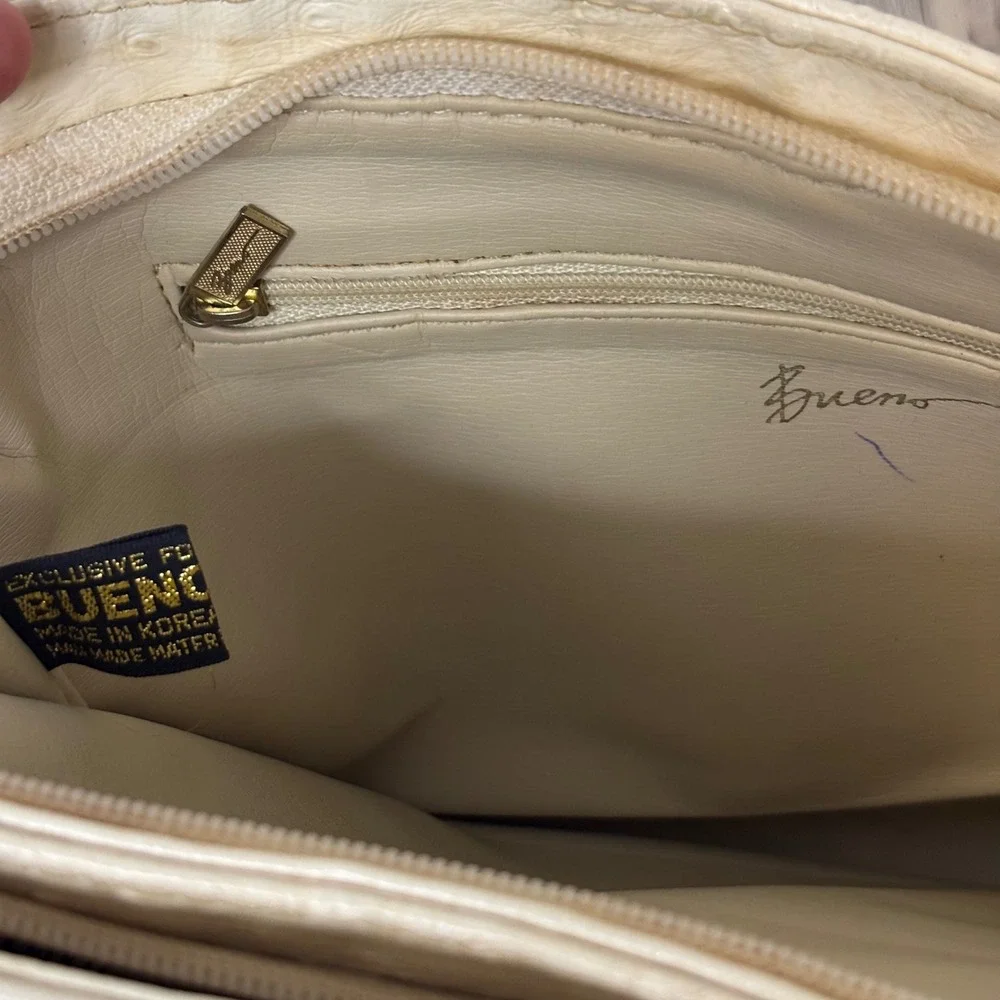 Bueno Vintage 70s Cream Faux Ostrich Leather Embossed Tote Handbag Satchel Purse